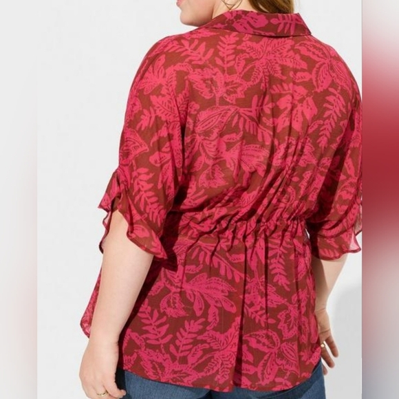 NWT Torrid Size 3 Chiffon Dolman Button Up Blouse - Picture 3 of 7